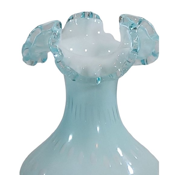FENTON AQUA POWDER BLUE BUBBLE OPTIC FLUTED TOP CRESTED OVERLAY VASE RUFFLED - Picture 5 of 11